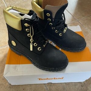 Timberland Women's Black and Gold Lace Up Boots